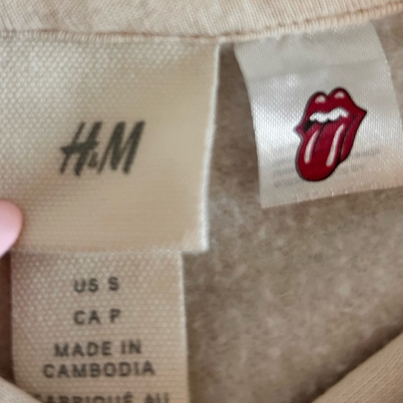 H&M ROLLING STONES Cream and black logo hoodie w/kangaroo pockets Embroidered S - Picture 10 of 10